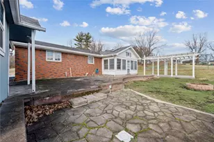 942 Vernon Dr, Belle Vernon, PA 15012 - Photo 26