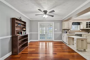 942 Vernon Dr, Belle Vernon, PA 15012 - Photo 8