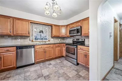 772 Spencer Ave, Sharon, PA 16146 - Photo 8