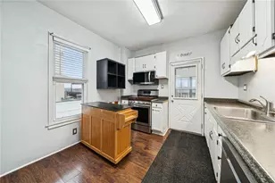 1514 Poplar St, South Greensburg Boro, PA 15601 - Photo 16