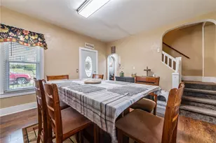 1514 Poplar St, South Greensburg Boro, PA 15601 - Photo 4