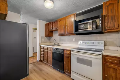 5158 Elmwood Dr, Pittsburgh, PA 15227 - Photo 12