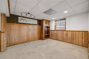 5158 Elmwood Dr, Pittsburgh, PA 15227 - Photo 22