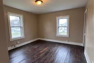 504 Emerson Ave, Farrell, PA 16121 - Photo 22