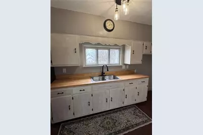 504 Emerson Ave, Farrell, PA 16121 - Photo 16