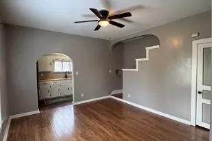 504 Emerson Ave, Farrell, PA 16121 - Photo 12