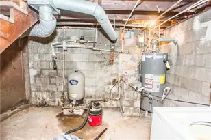 795 Prospect St, Manor Township, PA 16226 - Photo 12