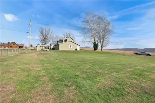 34 Cherry Farm Ln, Dunbar, PA 15431 - Photo 6