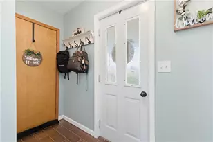 34 Cherry Farm Ln, Dunbar, PA 15431 - Photo 8