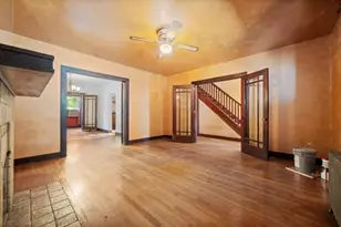 315 W 12th Ave, Homestead, PA 15120 - Photo 6