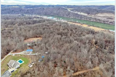 26012 Newell Rd, Fayette City, PA 15466 - Photo 12