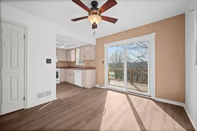 1618 Calico Ct, Bethel Park, PA 15102 - Photo 14