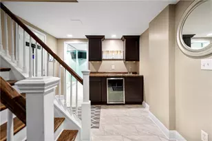 2455 Berkshire Dr, Pittsburgh, PA 15241 - Photo 24