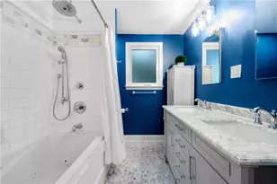 2455 Berkshire Dr, Pittsburgh, PA 15241 - Photo 16