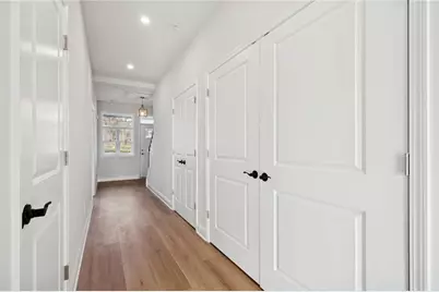 2215 Lebanon Dr, Elizabeth Twp/Boro, PA 15135 - Photo 4