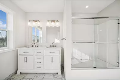 2217 Lebanon Dr, Elizabeth Twp/Boro, PA 15135 - Photo 18