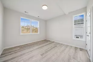 2217 Lebanon Dr, Elizabeth Twp/Boro, PA 15135 - Photo 14