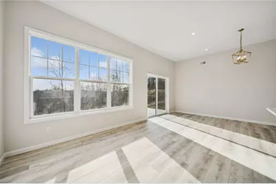 2217 Lebanon Dr, Elizabeth Twp/Boro, PA 15135 - Photo 8