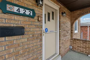 422 Mifflin St, West Mifflin, PA 15122 - Photo 8