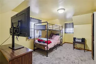 422 Mifflin St, West Mifflin, PA 15122 - Photo 26