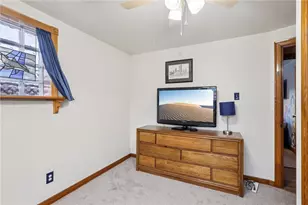422 Mifflin St, West Mifflin, PA 15122 - Photo 22