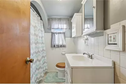 422 Mifflin St, West Mifflin, PA 15122 - Photo 34