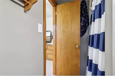 422 Mifflin St, West Mifflin, PA 15122 - Photo 24