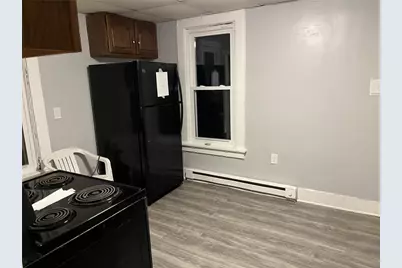 110 Chestnut St #C, Jeannette, PA 15644 - Photo 14