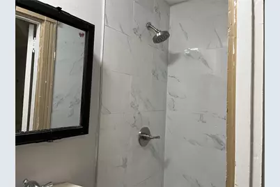 110 Chestnut St #C, Jeannette, PA 15644 - Photo 10