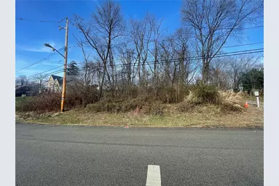 863 Dunster St, Pittsburgh, PA 15226 - Photo 2