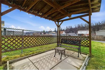 5626 5th St, Pittsburgh, PA 15236 - Photo 34