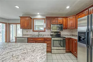 4204 Summervale Dr, Murrysville, PA 15668 - Photo 16