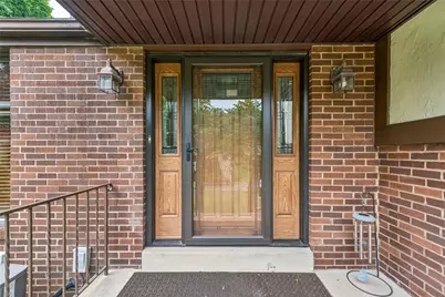 982 Braddock Rd, Pittsburgh, PA 15221 - Photo 2