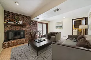 982 Braddock Rd, Pittsburgh, PA 15221 - Photo 14