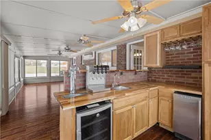 2201 Parklyn St, Pittsburgh, PA 15234 - Photo 24