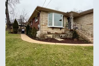 2201 Parklyn Street, Pittsburgh, PA 15234 - Photo 2