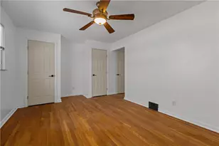 2201 Parklyn St, Pittsburgh, PA 15234 - Photo 18