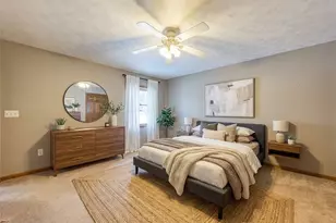 536 Lori Dr, Allegheny Township, PA 15656 - Photo 10