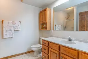 536 Lori Dr, Allegheny Township, PA 15656 - Photo 14