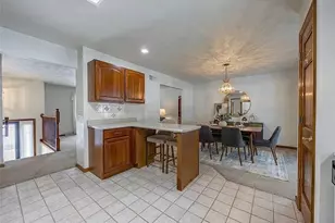 536 Lori Dr, Allegheny Township, PA 15656 - Photo 8