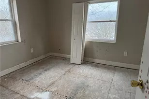 114 Duquesne, Trafford, PA 15085 - Photo 10