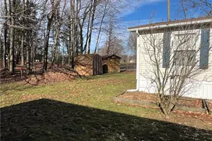 35 Emerald Dr, Pine Township, PA 16127 - Photo 6