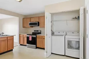 3304 Timberglen Dr, North Fayette, PA 15126 - Photo 8