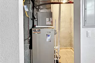 202 Nobles Ln, Pittsburgh, PA 15210 - Photo 28