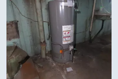 1000 Davis Street, Aliquippa, PA 15001 - Photo 18