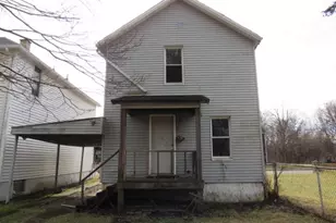 1000 Davis St, Aliquippa, PA 15001 - Photo 2