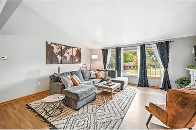 723 Rollinson Rd, Hermitage, PA 16148 - Photo 10