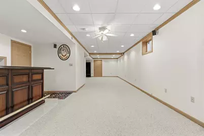 370 Cobblestone Cir, Robinson Twp, PA 15136 - Photo 34