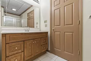 370 Cobblestone Cir, Robinson Twp, PA 15136 - Photo 38