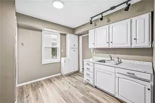 1204 Griswold St, Sharon, PA 16146 - Photo 12